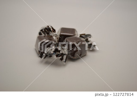 パッケージ入りのチョコレート パッケージ入りのチョコレート 122727814