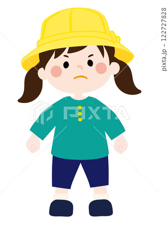 不機嫌そうに抗議している黄色い帽子の女の子のベクターイラスト 不機嫌そうに抗議している黄色い帽子の女の子のベクターイラスト 122727828