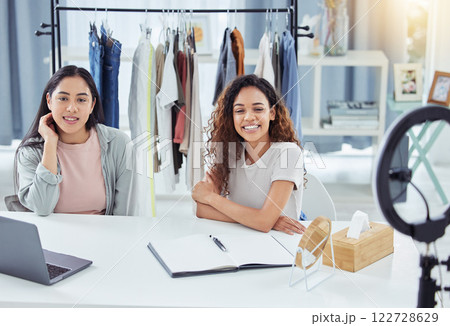 Social media influencers and fashion design podcast by young content creators live streaming, vlogging and talking. Friends, designers and lifestyle blog women happy to broadcast and review clothes 122728629