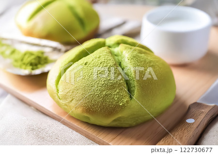 抹茶と抹茶パンのイメージ素材 122730677