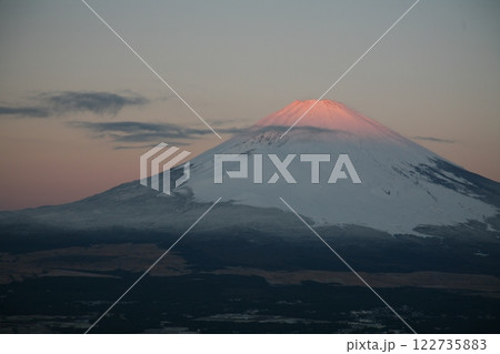 乙女峠から見た冬の富士山六 122735883