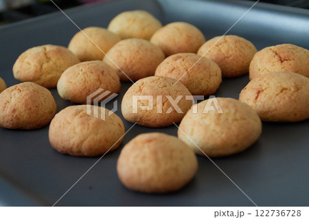 Homemade cookies baked in the oven 122736728