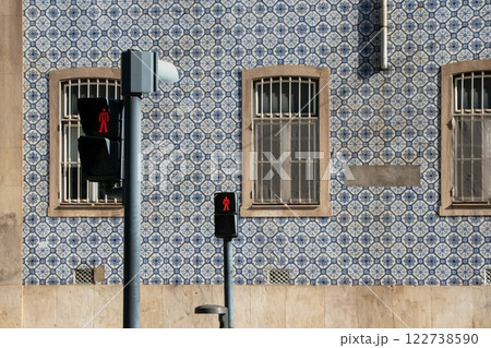 Detail of the facades of houses in Lisbon, Portugal 122738590