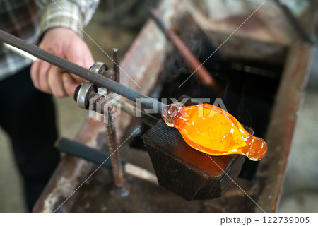 Handmade figures of melted glass - selective focus Handmade figures of melted glass - selective focus 122739005