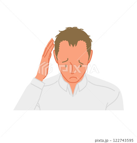 AGA:薄毛を気にして頭に手を当てる若い男性 AGA:薄毛を気にして頭に手を当てる若い男性 122743595