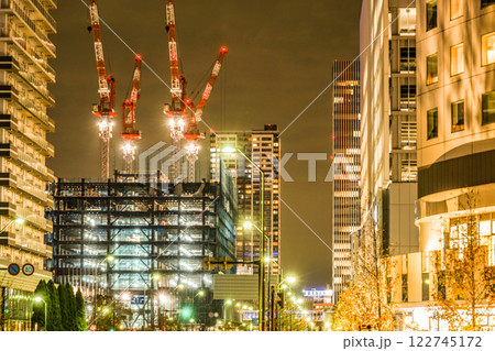 横浜・みなとみらいの高層ビル建設現場 横浜・みなとみらいの高層ビル建設現場 122745172