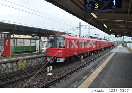名古屋鉄道河和線・知多新線 富貴駅 名古屋鉄道河和線・知多新線 富貴駅 122745397