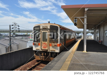 東海交通事業城北線 勝川駅 東海交通事業城北線 勝川駅 122745768