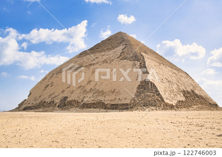 ダハシュールのピラミッド群の絶景 ダハシュールのピラミッド群の絶景 122746003
