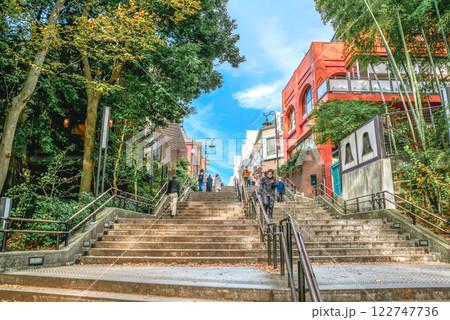 東京の都市風景　井の頭公園 122747736