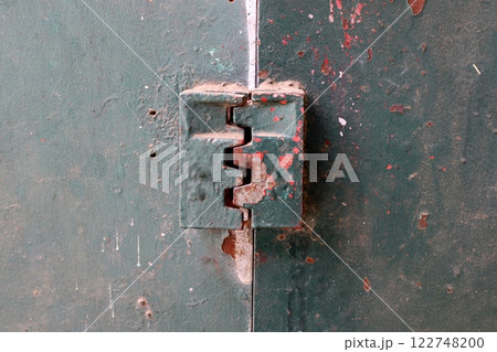 metal padlock for locking doors and gates in Israel. metal padlock for locking doors and gates in Israel. 122748200