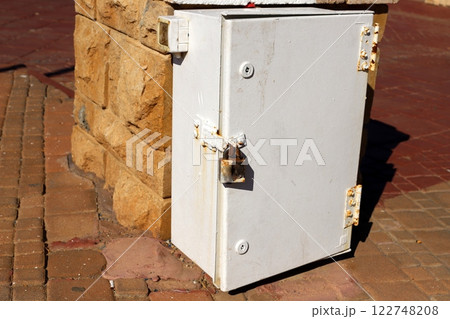 metal padlock for locking doors and gates in Israel. metal padlock for locking doors and gates in Israel. 122748208