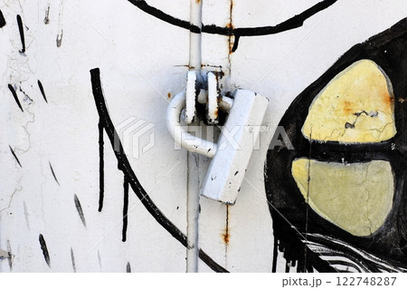 metal padlock for locking doors and gates in Israel. metal padlock for locking doors and gates in Israel. 122748287