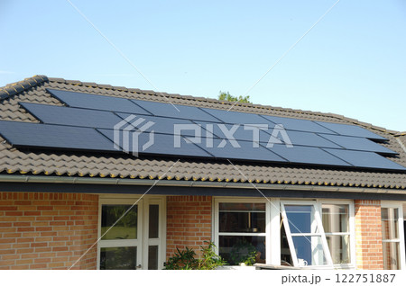 Solar panels Solar panels 122751887