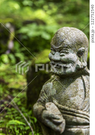 長安寺の羅漢像 122752540