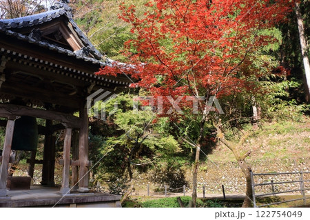 The Zen Buddhist gardens next to Daihonzan Eiheiji Temple (the Temple of Eyernal Peace) in Fukui Japan The Zen Buddhist gardens next to Daihonzan Eiheiji Temple (the Temple of Eyernal Peace) in Fukui Japan 122754049