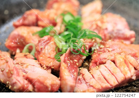 黒毛和牛焼肉(中落ちカルビ) 黒毛和牛焼肉(中落ちカルビ) 122754247