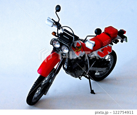 バイクの模型 122754911