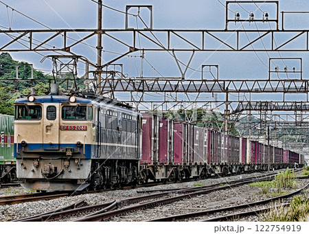 朝の貨物列車 朝の貨物列車 122754919