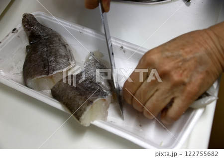 新鮮なたら 122755682