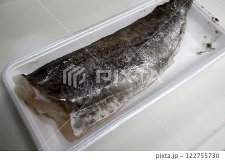 新鮮なたら 122755730