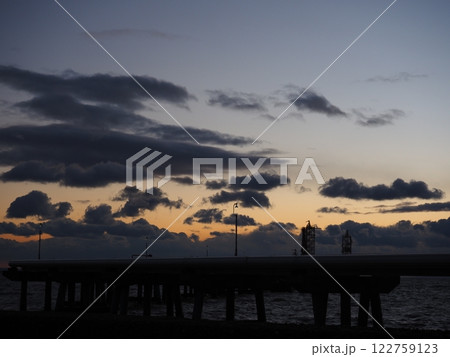幻想的な夕景 幻想的な夕景 122759123