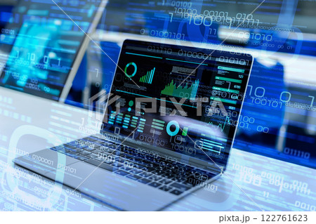 PCのあるビジネス空間 122761623