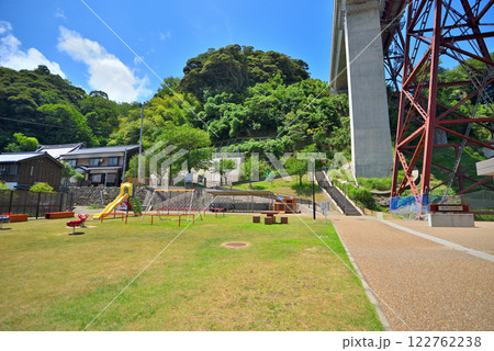関西・近畿・餘部駅(余部駅)・道の駅の公園、クリスタルタワーへの遊歩道の様子・兵庫県香美町(2) 関西・近畿・餘部駅(余部駅)・道の駅の公園、クリスタルタワーへの遊歩道の様子・兵庫県香美町(2) 122762238