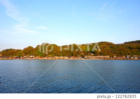 新潟県　出雲崎魚港　海　日本海　釣り　船 122762835