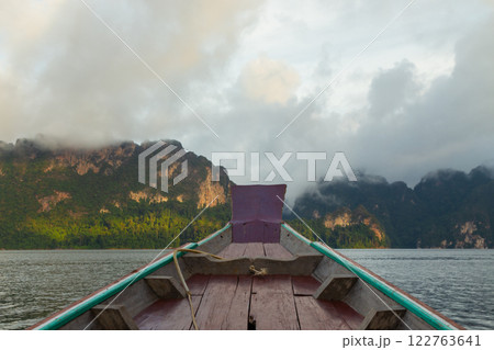 A beauty of Cheow Lan Dam or Rajjaprabha Dam Reservoir is in Khao Sok National Park in Surat Thani, Thailand A beauty of Cheow Lan Dam or Rajjaprabha Dam Reservoir is in Khao Sok National Park in Surat Thani, Thailand 122763641