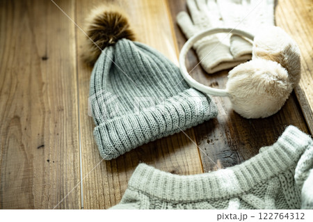 冬小物の静物 122764312
