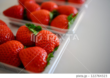 新鮮ないちご 122764323