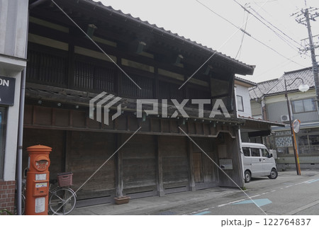 菅田家住宅主屋(富山県滑川市) 菅田家住宅主屋(富山県滑川市) 122764837