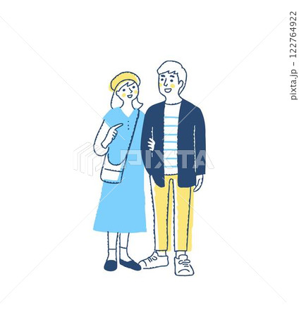 並んで歩いている若いカップル 122764922