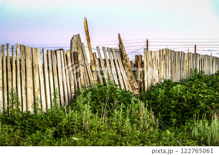 Old wooden fence 122765061