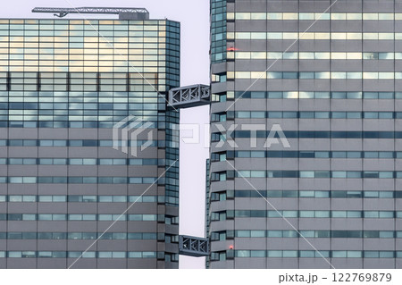 高層ビル用連結型制振ブリッジ 高層ビル用連結型制振ブリッジ 122769879