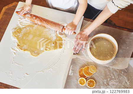 Beautiful Christmas Sweets 122769983