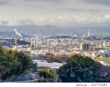 【HDR】柏原市の高尾山から見る街の風景 122772682