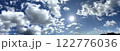 [横長ダイナミック]雲と青空 122776036