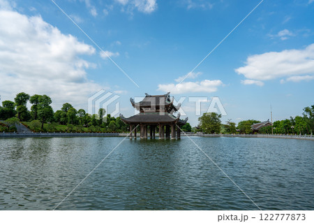 東南アジア最大の仏教寺院 バイディン寺 東南アジア最大の仏教寺院 バイディン寺 122777873