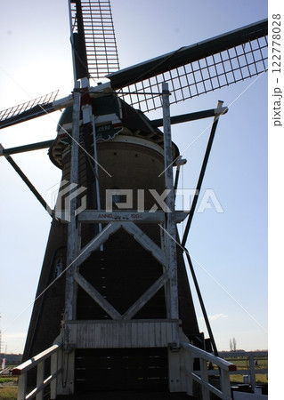 風車　　・・～ ～ Windmill ～ ～・・ ・ ・ ・・・ 122778028