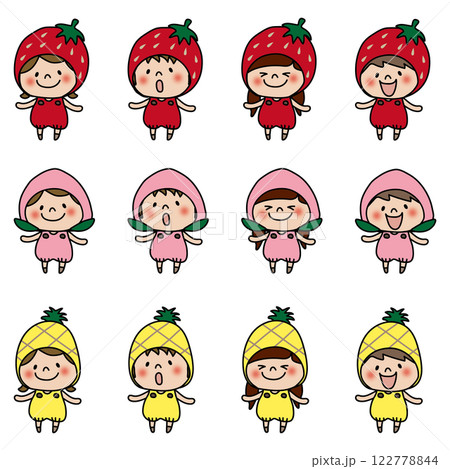 苺・桃・パイナップルの被り物をした子供たちセット 122778844