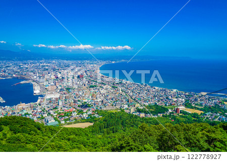 函館の街並み（函館山より撮影） 122778927