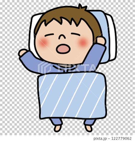 布団で眠る子供（男の子1） 122779062