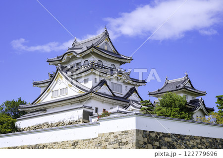 美しい岸和田城天守閣(大阪府岸和田市) 美しい岸和田城天守閣(大阪府岸和田市) 122779696