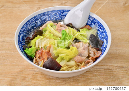 注)湯気は合成です。余りがちな白菜を活用、白菜と豚バラ肉のたんめん、タンメン、 注)湯気は合成です。余りがちな白菜を活用、白菜と豚バラ肉のたんめん、タンメン、 122780487