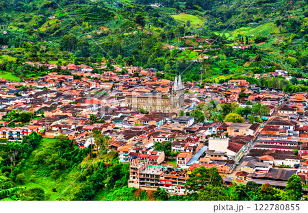 Aerial view of Jardin with its Basilica of the Immaculate Conception in Antioquia, Colombia 122780855