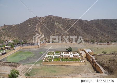 インド　世界遺産ラージャスターンの丘陵城塞群　アンベール城 122781710