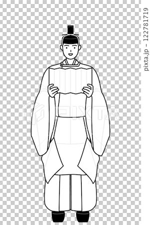祝詞を奏上する神社の神主、冠と斎服姿 122781719