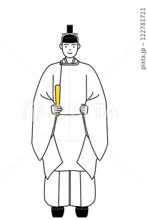 笏を持つ神社の神主、冠と斎服姿 122781721